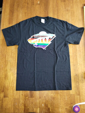 NHL Minnesota Wild Pride Logo T-Shirt Short Sleeve Black Size M Hockey